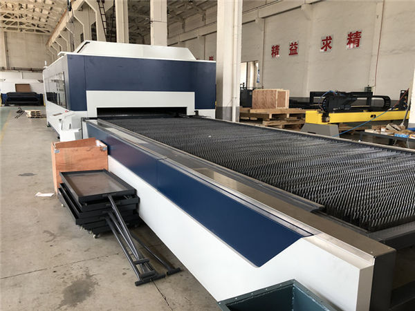 macchina da taglio laser a fibra 3000mm × 1500mm