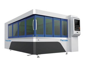 Tavolo della lama della macchina da taglio laser in fibra di metallo 500w con sistema di tracciamento della luce