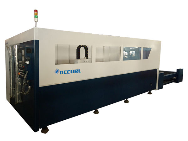 Tagliatrice laser in fibra di metallo 700-2000w con raffreddamento ad acqua